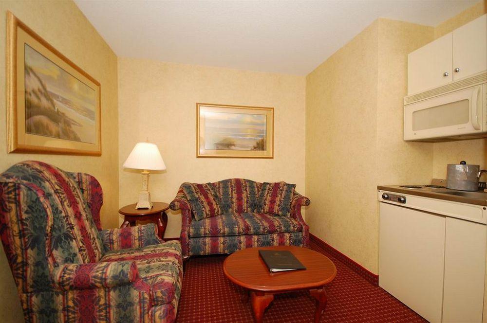 Best Western Plus, The Inn At Hampton Kamer foto