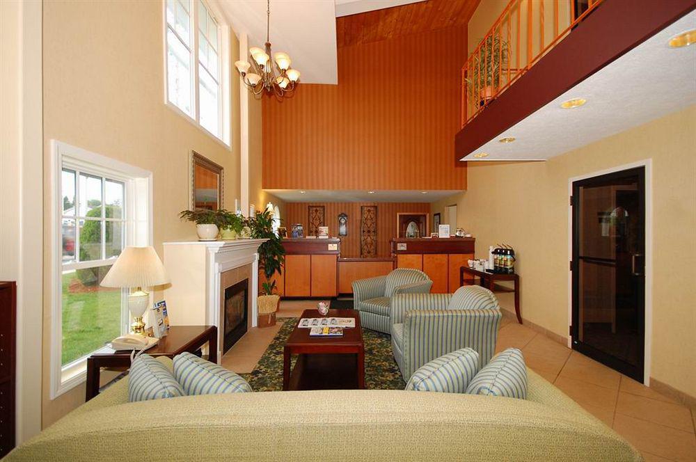 Best Western Plus, The Inn At Hampton Buitenkant foto